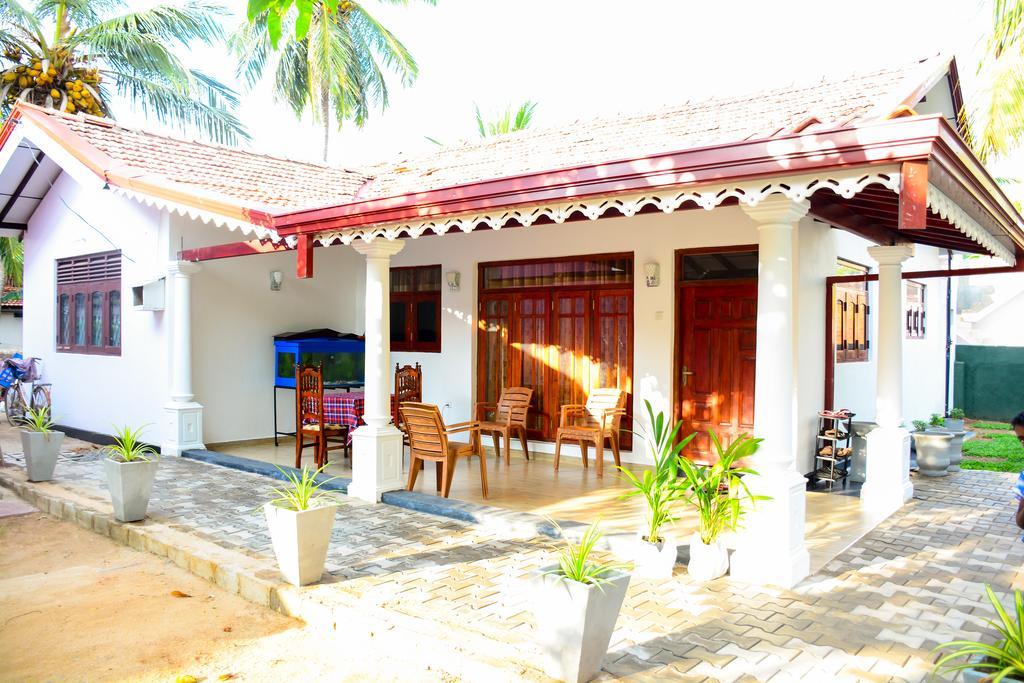 Marcelin Family Villa Negombo Bagian luar foto